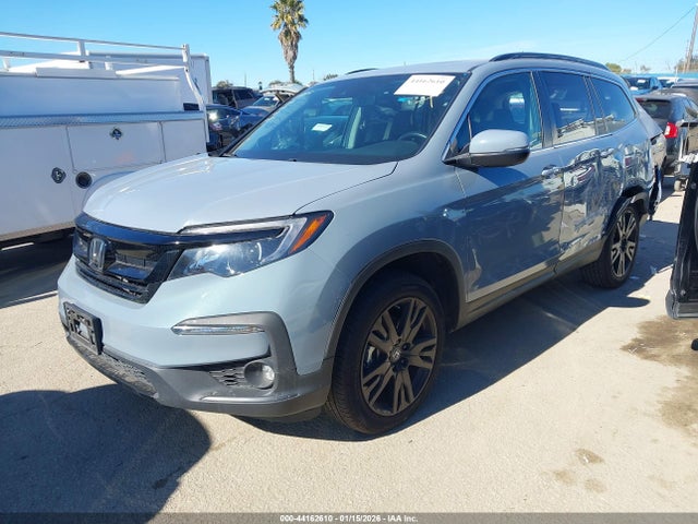 5FNYF5H23NB038853 Honda Pilot 2wd Special Edition