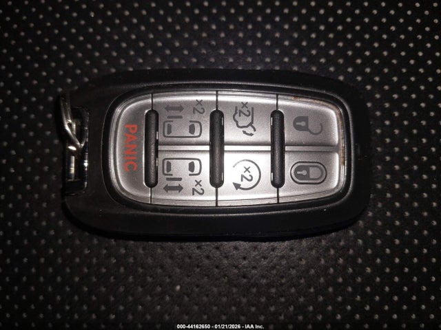 Продажа на аукционе авто 2023 Chrysler Pacifica Hybrid Limited, vin: 2C4RC1S7XPR501542, номер лота: 44162650