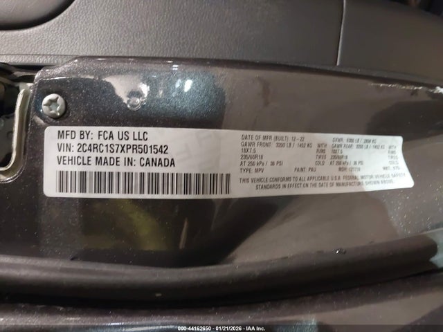 Продажа на аукционе авто 2023 Chrysler Pacifica Hybrid Limited, vin: 2C4RC1S7XPR501542, номер лота: 44162650