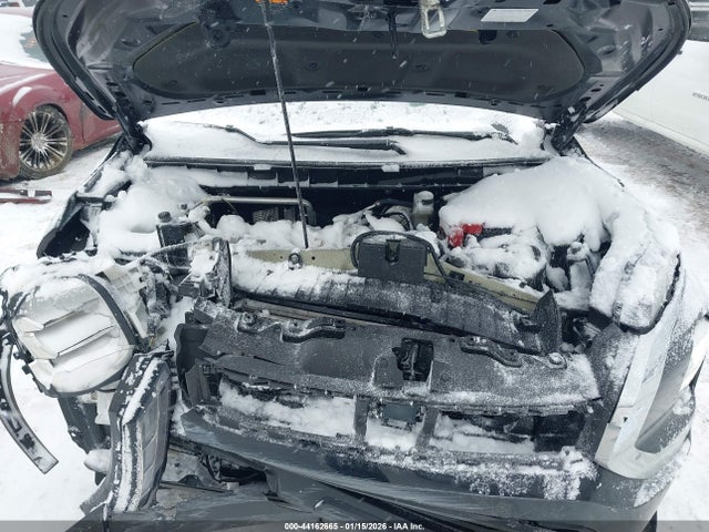 2024 MITSUBISHI OUTLANDER JA4J3UA82RZ062476 Photo 9