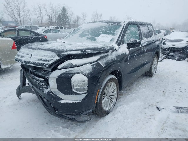 2024 MITSUBISHI OUTLANDER JA4J3UA82RZ062476 Photo 1