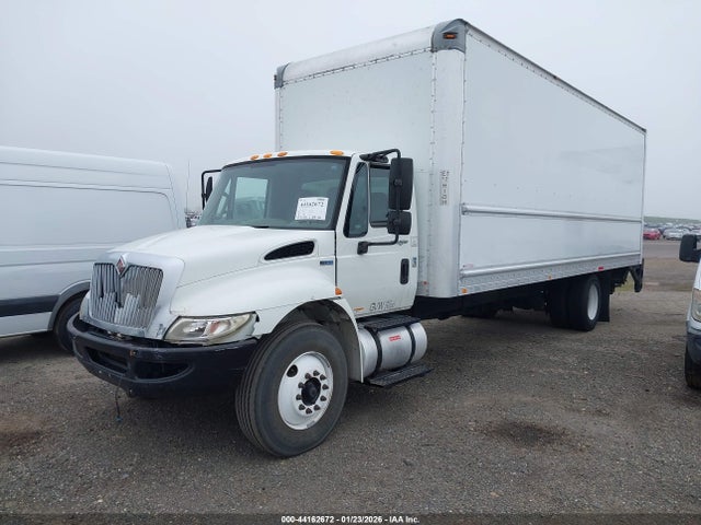 International 4000 4300 2014 1HTMMAALXEH467443 Image 2