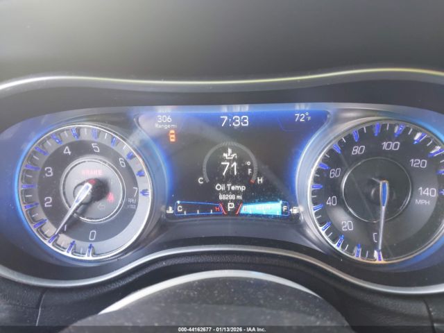 2017 CHRYSLER 300 2C3CCAAGXHH588099 Photo 6