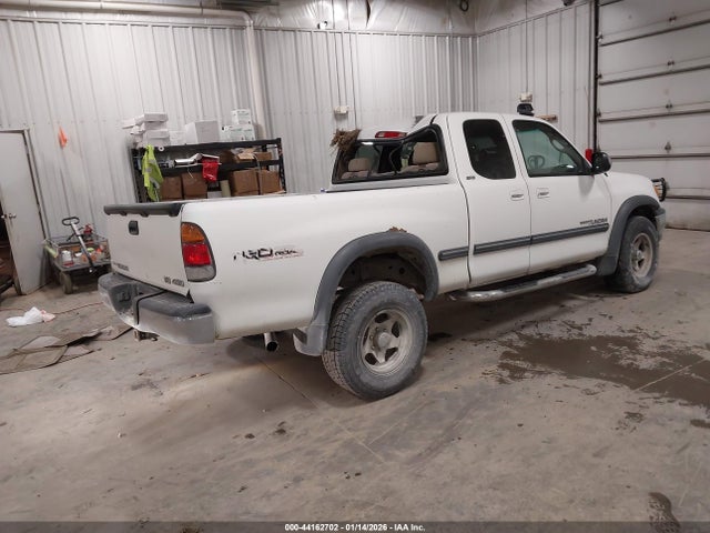 2000 TOYOTA TUNDRA 5TBBT4418YS016572 Photo 3