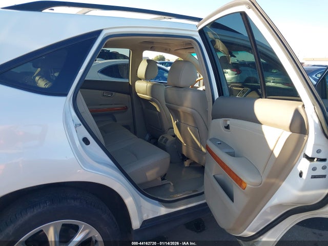 44162720 :رقم المزاد ، 2T2HK31U18C075772 vin ، 2008 Lexus Rx 350 مزاد بيع