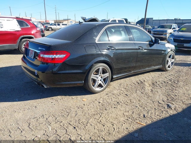 2010 MERCEDES-BENZ E 63 AMG WDDHF7HB0AA151258 Photo 3