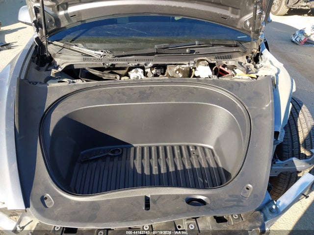 2025 TESLA MODEL 3 5YJ3E1EA4SF937976 Photo 9