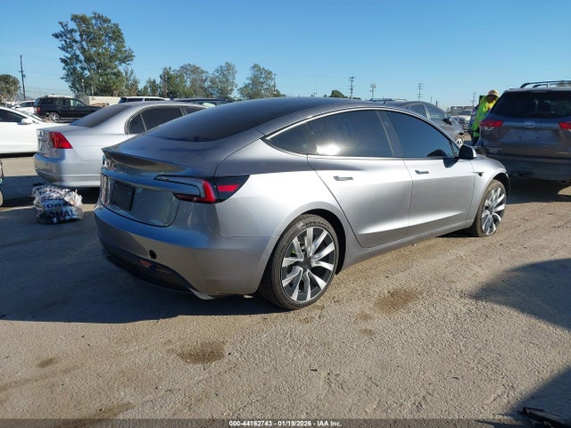 2025 TESLA MODEL 3 5YJ3E1EA4SF937976 Photo 3