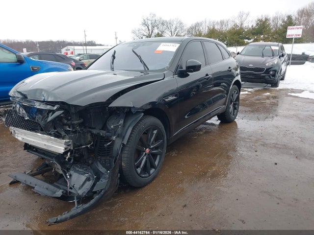 2017 JAGUAR F-PACE SADCL2BV4HA490526 Photo 1