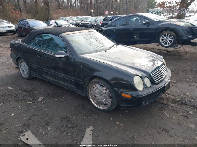 2002 MERCEDES-BENZ CLK 55 AMG WDBLK74G32T117580