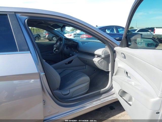 KMHLS4DG4SU911820 Hyundai Elantra Sel Convenience