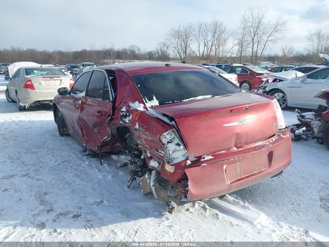 Продаж на аукціоні авто 2014 Chrysler 300 300s, vin: 2C3CCABG7EH136010, номер лоту: 44162825