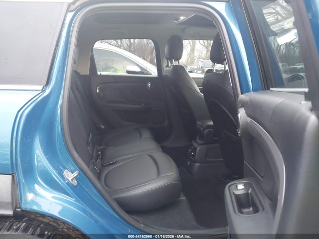 2018 MINI COUNTRYMAN WMZYT5C37J3E61261 Photo 7