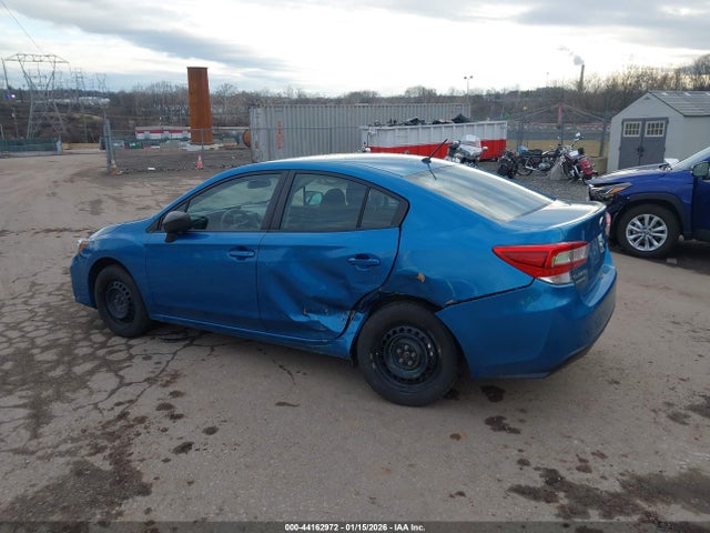 4S3GKAA6XK3617053 Subaru Impreza 2.0i