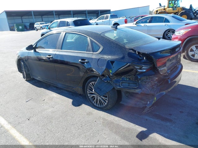 2022 KIA FORTE 3KPF54AD9NE501407 Photo 2