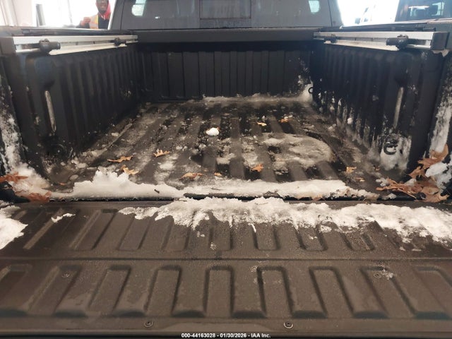 44163028 :رقم المزاد ، 1C6SRFHM0MN803609 vin ، 2021 Ram 1500 Limited  4x4 5'7 Box مزاد بيع