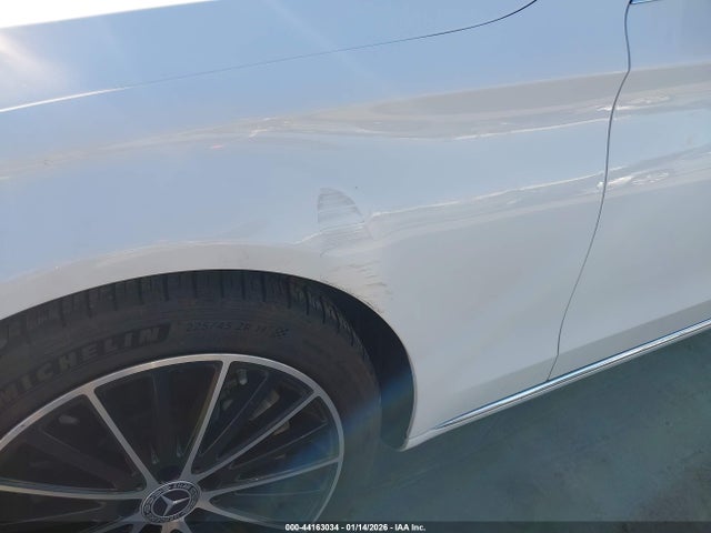 W1KWF8DB1MR639594 Mercedes-Benz C 300 Sedan