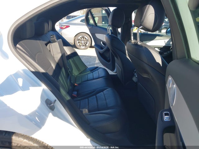 W1KWF8DB1MR639594 Mercedes-Benz C 300 Sedan