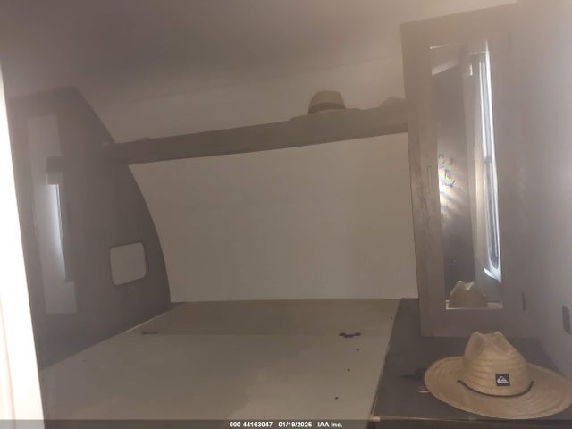 2022 FOREST RIVER SALEM 4X4TSMD23N7429894 Photo 7