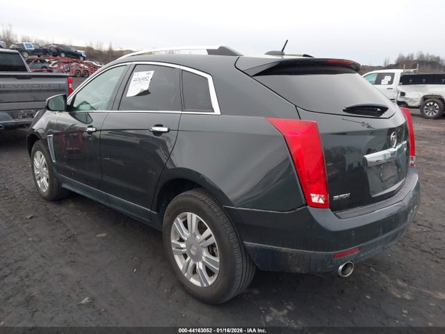 2016 CADILLAC SRX 3GYFNBE37GS569824 Photo 2