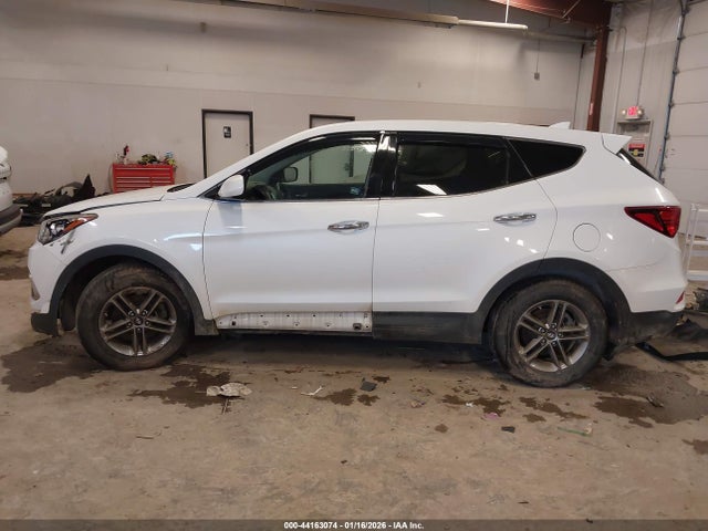 Aukcja sprzedaży 2017 Hyundai Santa Fe Sport 2.4l, vin: 5XYZTDLB2HG397445, numer aukcji: 44163074