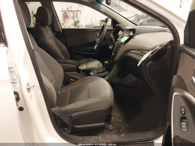 Aukcja sprzedaży 2017 Hyundai Santa Fe Sport 2.4l, vin: 5XYZTDLB2HG397445, numer aukcji: 44163074