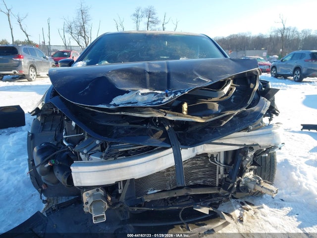 44163123 :رقم المزاد ، 1C3CDFEB4FD278162 vin ، 2015 Dodge Dart Gt مزاد بيع