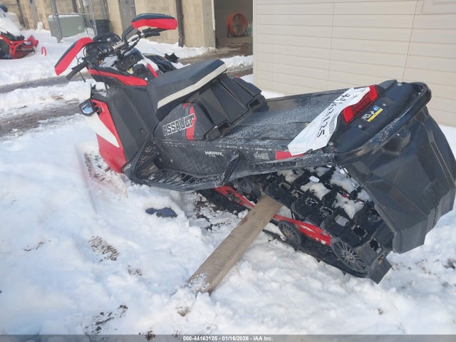 Polaris Switchback 850 2021 SN1TLC8R9MC352116 Image 3
