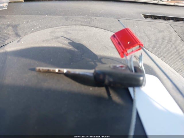 2004 MAZDA MAZDA3 JM1BK343441160732 Photo 10