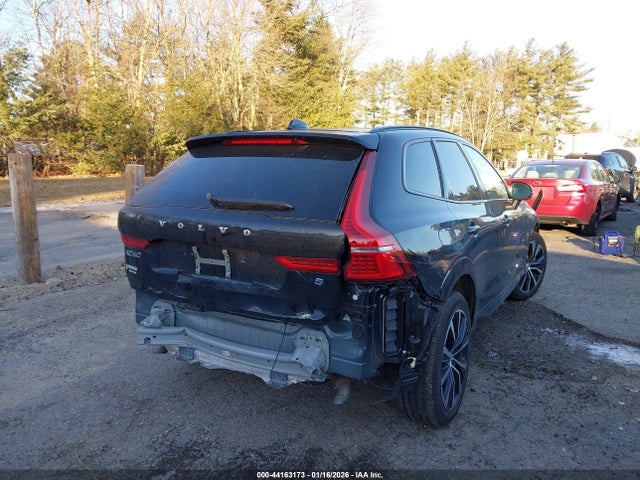 YV4M12RC2S1132405 Volvo Xc60 B5 Plus