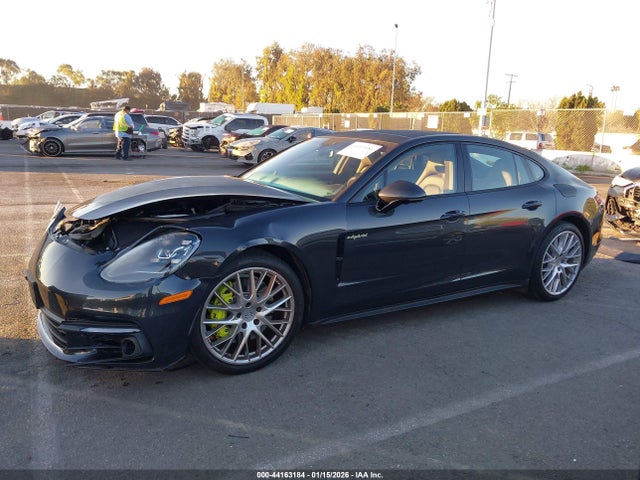 WP0AE2A76KL123591 Porsche Panamera E-hybrid 4