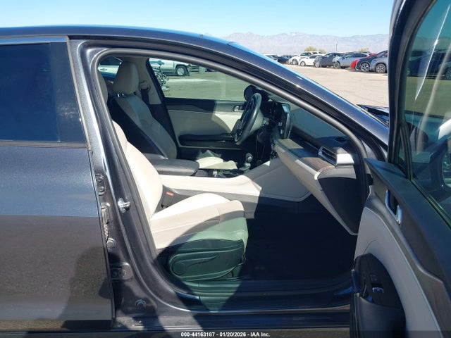 5XXG34J29MG006297 KIA K5 EX