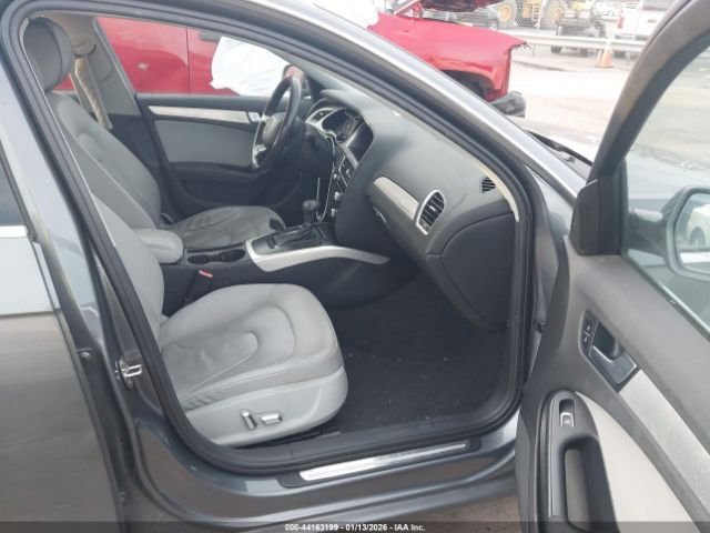 2013 AUDI A4 WAUBFAFL3DA172275 Photo 4