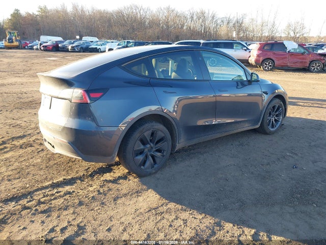 Продаж на аукціоні авто 2024 Tesla Model Y Long Range Dual Motor All-wheel Drive, vin: 7SAYGDEEXRA333993, номер лоту: 44163205