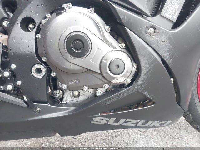 JS1GR7MA1T7100095 Suzuki GSX-R750