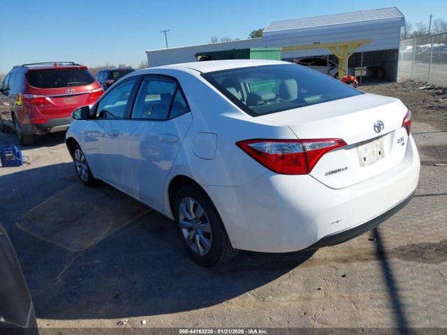 Toyota COROLLA LE 2015 2T1BURHE3FC405236 Image 3