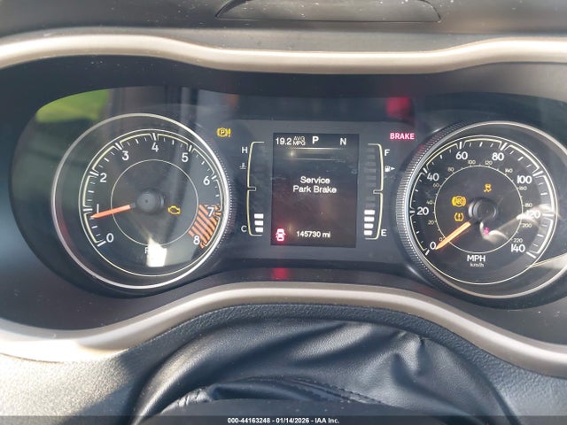 1C4PJLCS0FW770831 Jeep Cherokee Latitude Altitude