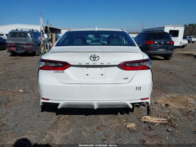 44163258 :رقم المزاد ، 4T1G11AK4PU170345 vin ، 2023 Toyota Camry Se مزاد بيع