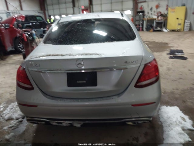 Продажа на аукционе авто 2019 Mercedes-benz E 300 4matic, vin: WDDZF4KB1KA582222, номер лота: 44163271