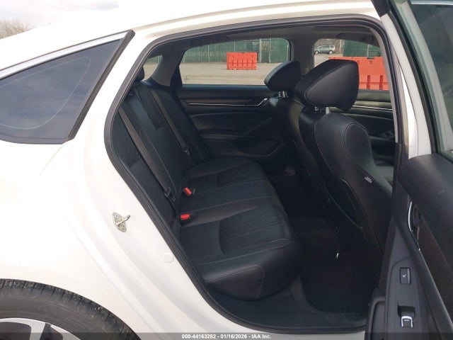 1HGCV3F97LA014953 Honda Accord Hybrid Touring