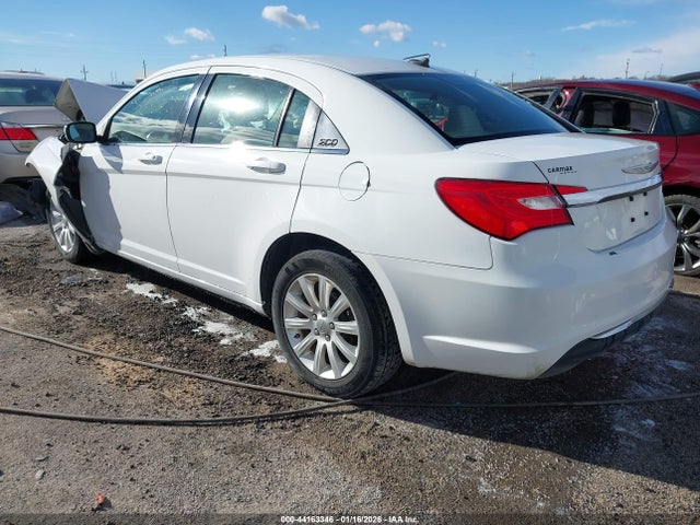2014 Chrysler 200 Touring მანქანა იყიდება აუქციონზე, vin: 1C3CCBBB8EN179014, აუქციონის ნომერი: 44163346