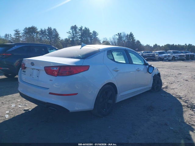 KIA Optima Lx 2015 KNAGM4A71F5586948 Image 4