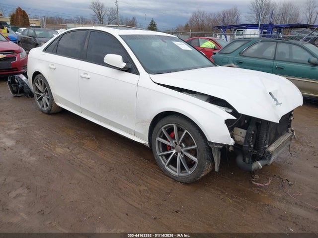 2016 AUDI A4 WAUBFAFL1GN015910 Photo 0
