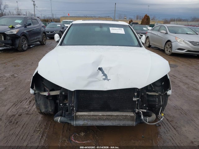 Aukcja sprzedaży 2016 Audi A4 2.0t Premium, vin: WAUBFAFL1GN015910, numer aukcji: 44163392