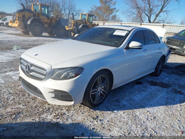 2017 MERCEDES-BENZ E 300 WDDZF4KB3HA061074 Photo 1