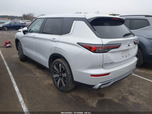 2025 MITSUBISHI OUTLANDER JA4J3VA82SZ027531 Photo 2