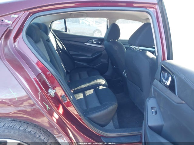 1N4AA6AP1HC396732 Nissan Maxima 3.5 S