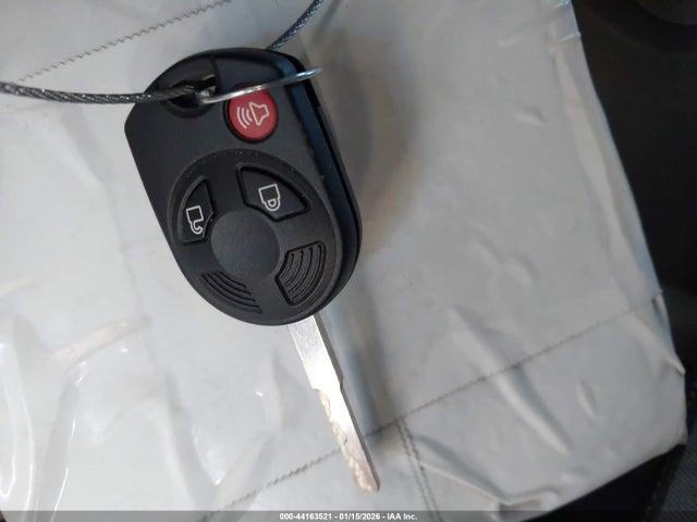 1FMCU0GD8HUA15095 Ford ESCAPE SE