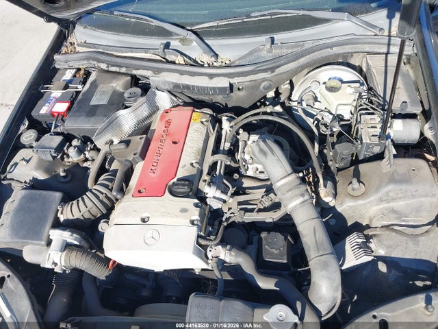 44163530 :رقم المزاد ، WDBKK47FXXF090607 vin ، 1999 Mercedes-benz Slk 230 Kompressor مزاد بيع