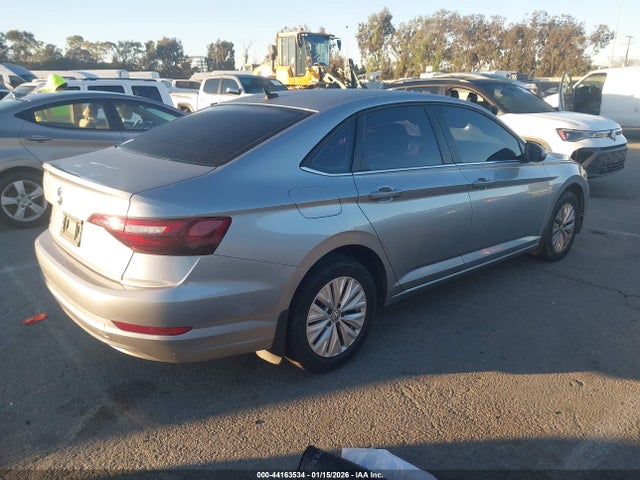 3VWC57BU7LM085974 Volkswagen Jetta 1.4t R-line/1.4t S/1.4t Se